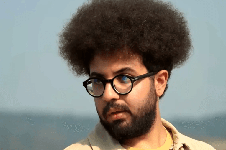 جدیدترین عکس از ارشاد نامزد چهارشانه سارا معمولی سریال پایتخت 7