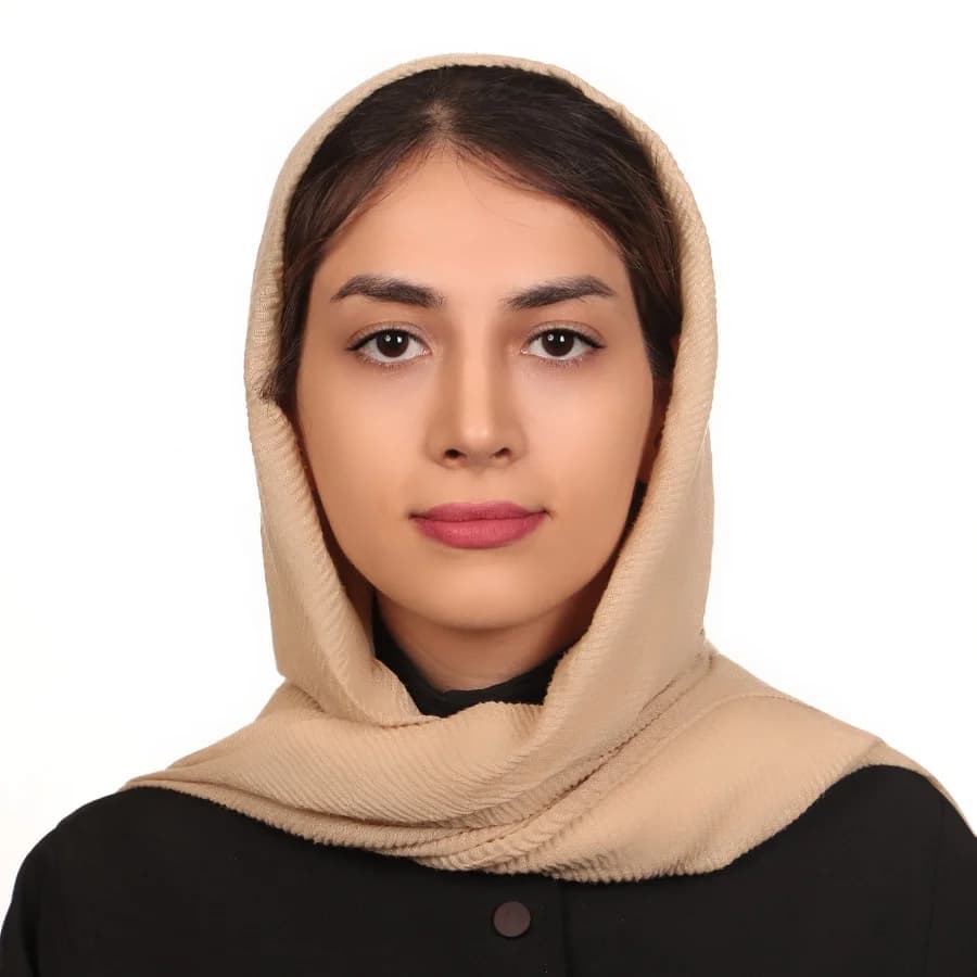هلیا برزویی