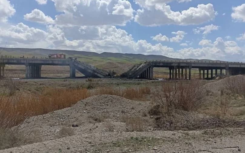 کدام زیرساخت‌های ریلی و جاده‌ای کشور هدف حمله دشمن قرار گرفت؟