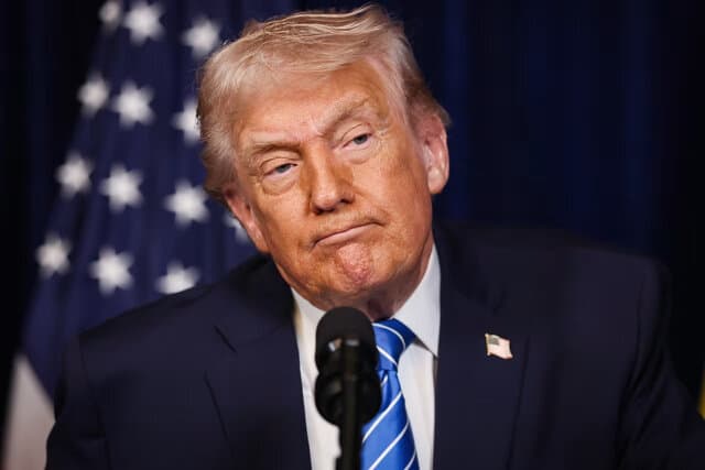 ترامپ متحدان ایران را تهدید کرد: با ایران معامله کنید، تنبیه می‌شوید