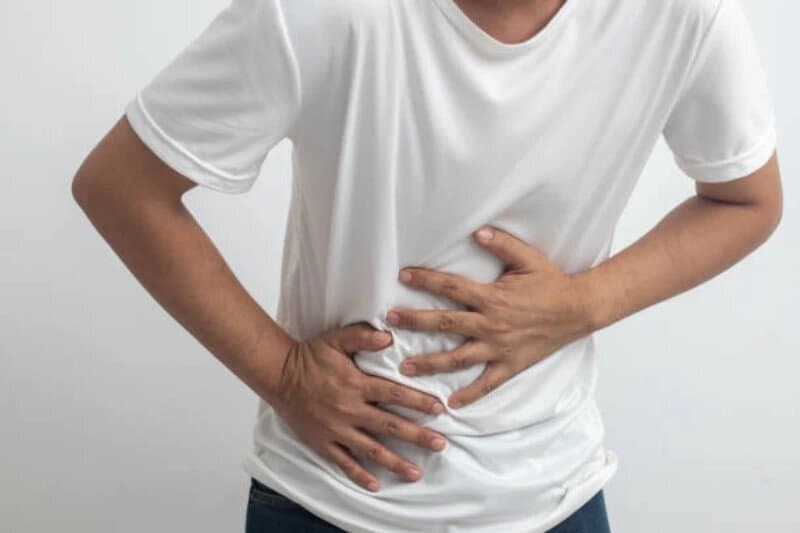 علت درد در ناحیه راست شکم چیست؟