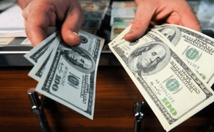 فوری/ قانون جدید خرید و فروش دلار ابلاغ شد