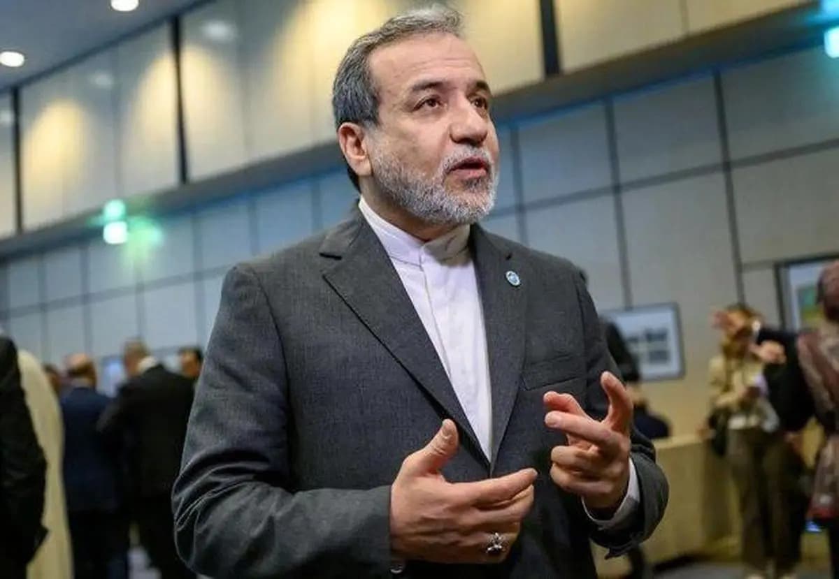 واکنش عراقچی به حضور نیروهای بیگانه در خلیج فارس