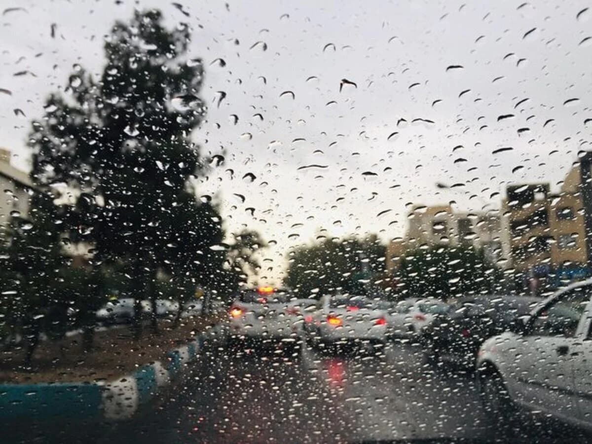 بارش پراکنده و باد شدید در ۱۸ استان / سامانه بارشی جدید از سه‌شنبه می‌رسد