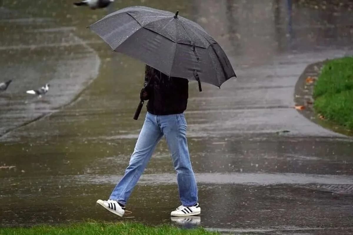 هشدار جدی هواشناسی صادر شد/ وزش باد شدید همراه با رگبار و رعد و برق در راه تهران