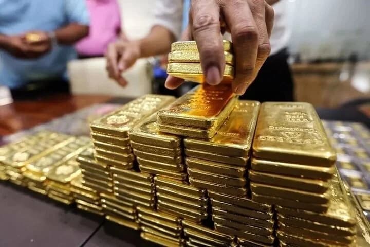 پیش بینی قیمت طلا امروز سه شنبه 29 اردیبهشت 1405 / دلار، طلا را پایین کشید