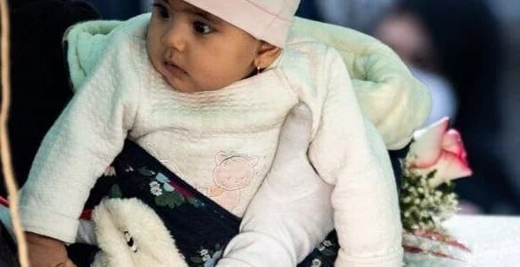 قابی از کوچک‌ترین شهیدی که تشییع شد + عکس