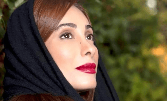 سحر زکریا بازیگر سریال شش ماهه دهه 50