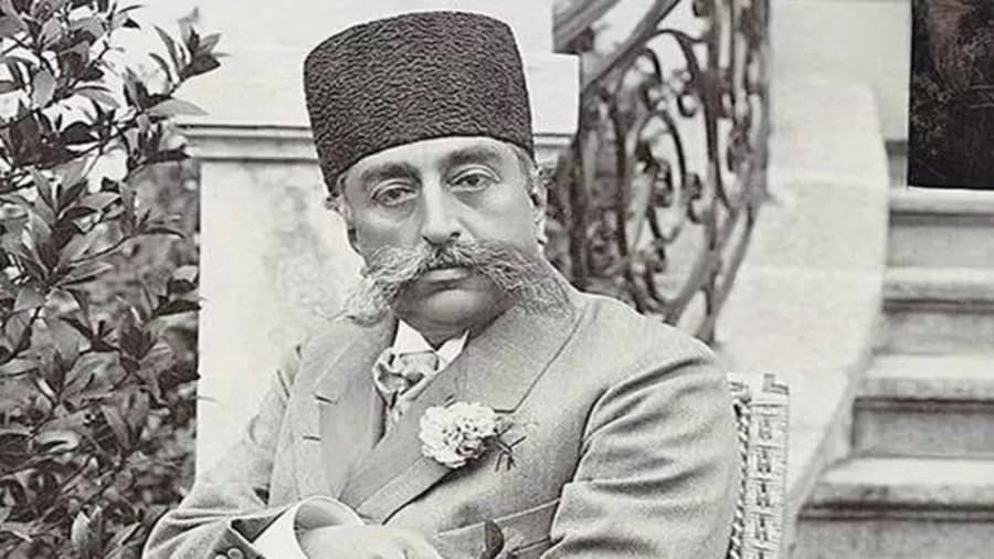 مدرسه دختران یهودی در دوران مظفرالدین شاه/ عکس