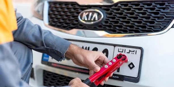 فعالیت روز در میان گمرکات و شماره‌گذاری خودروها / تحویل خودرو با تاخیر مواجه می‌شود