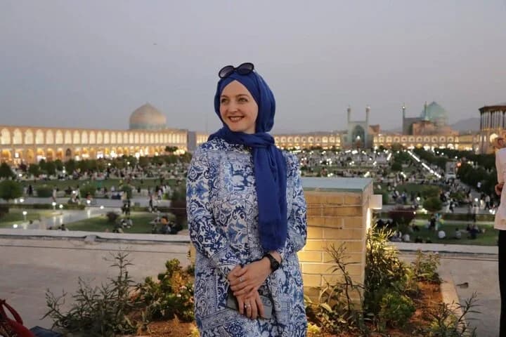 انیسا گرابوس خانم پژوهشگر بوسنیایی: عاشق ایران و زبان فارسی هستم!