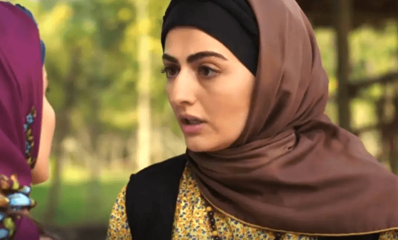 عکس| سفر در زمان؛ «انیس» در پشت صحنه سریال سوجان؛ سال 1403