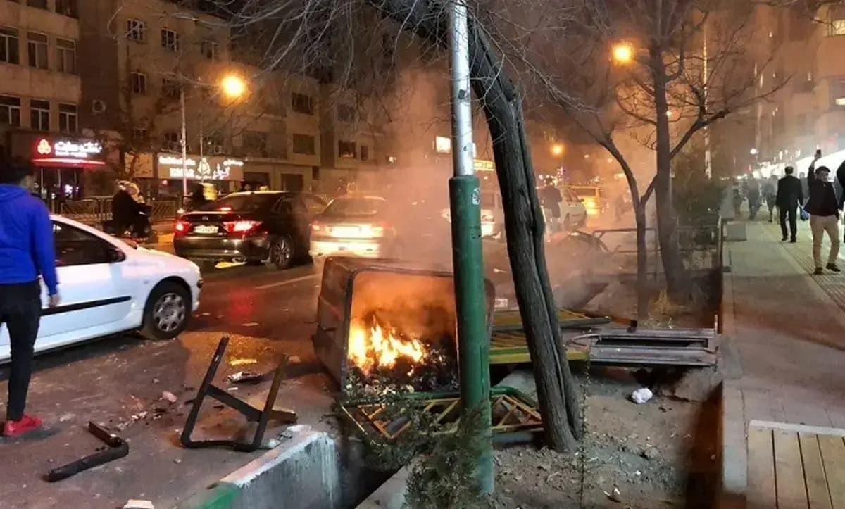 دلش را ندارید این عکس ها را نبینید/ بدن‌هایی که با قمه، دشنه و چاقو‌های بلند سوراخ‌سوراخ شده‌اند