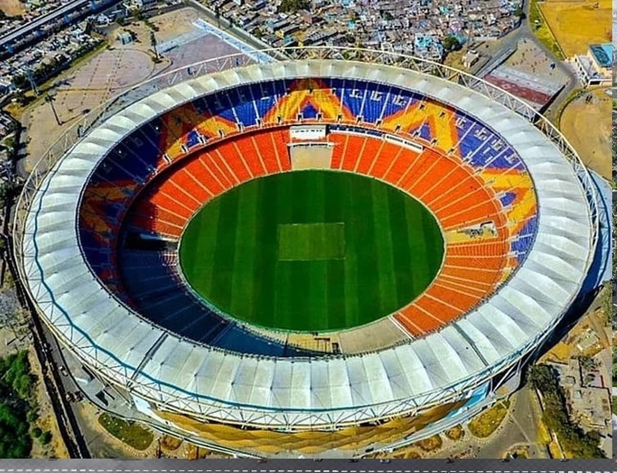این کشور بزرگ‌ترین ورزشگاه جهان را می‌سازد