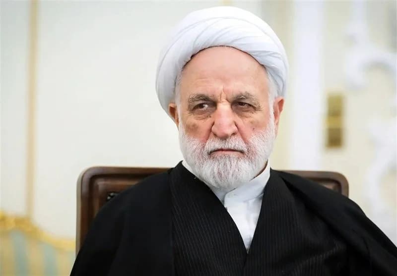 اژه‌ای: قدرت‌نمایی قوای مسلح ایران در تنگه هرمز غرورآفرین است