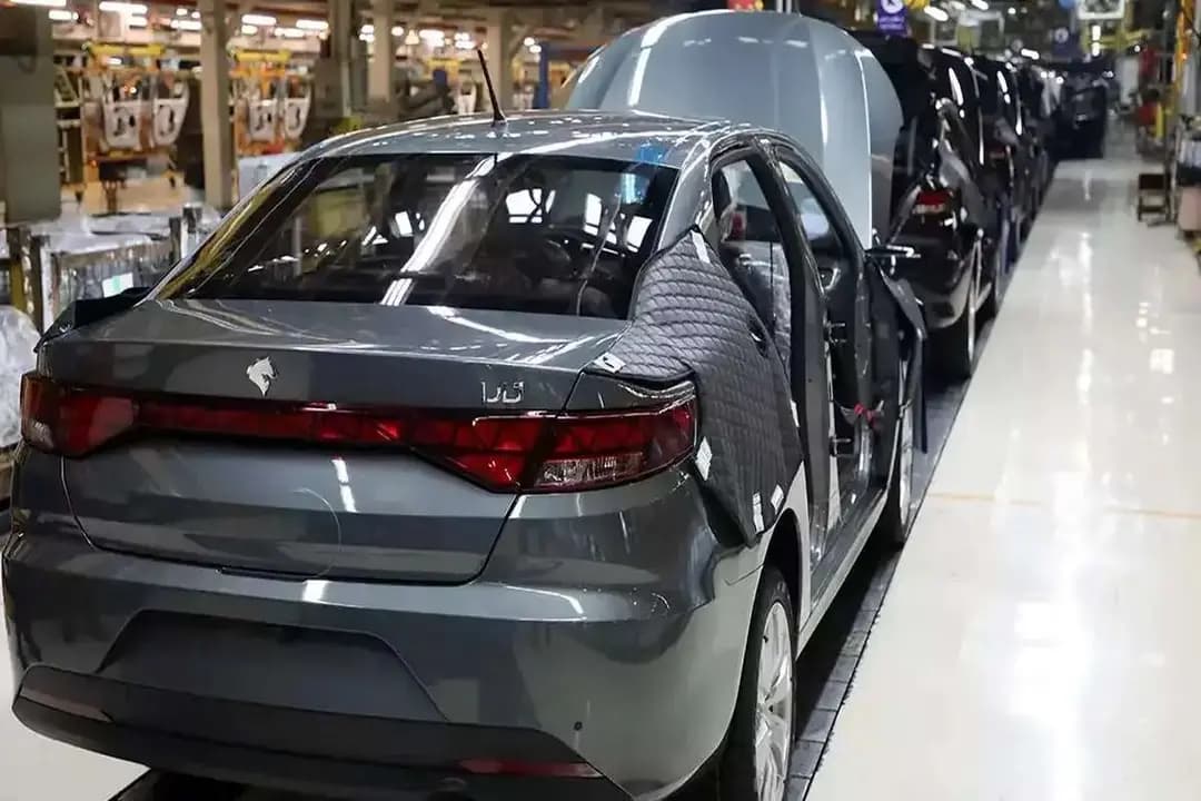 نتایج قرعه‌کشی ایران‌خودرو؛ هر ۴۲۵ نفر یک خودرو