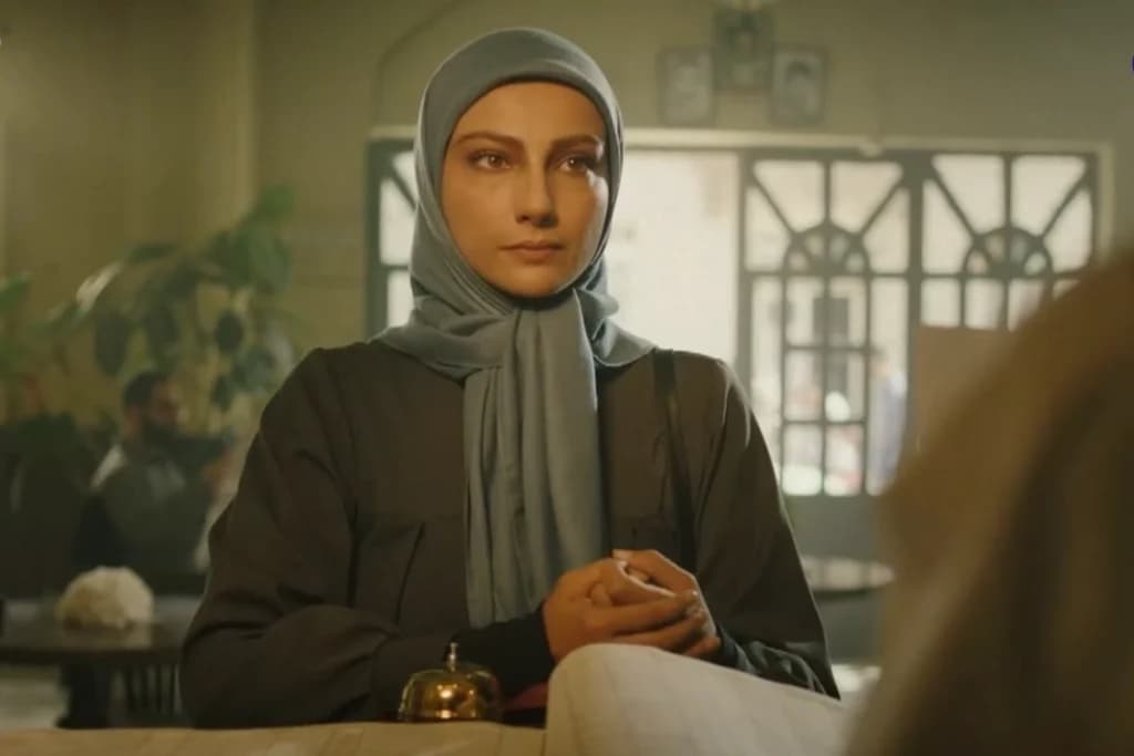 معرفی سریال دو نیمه ماه + داستان، بازیگران و زمان پخش