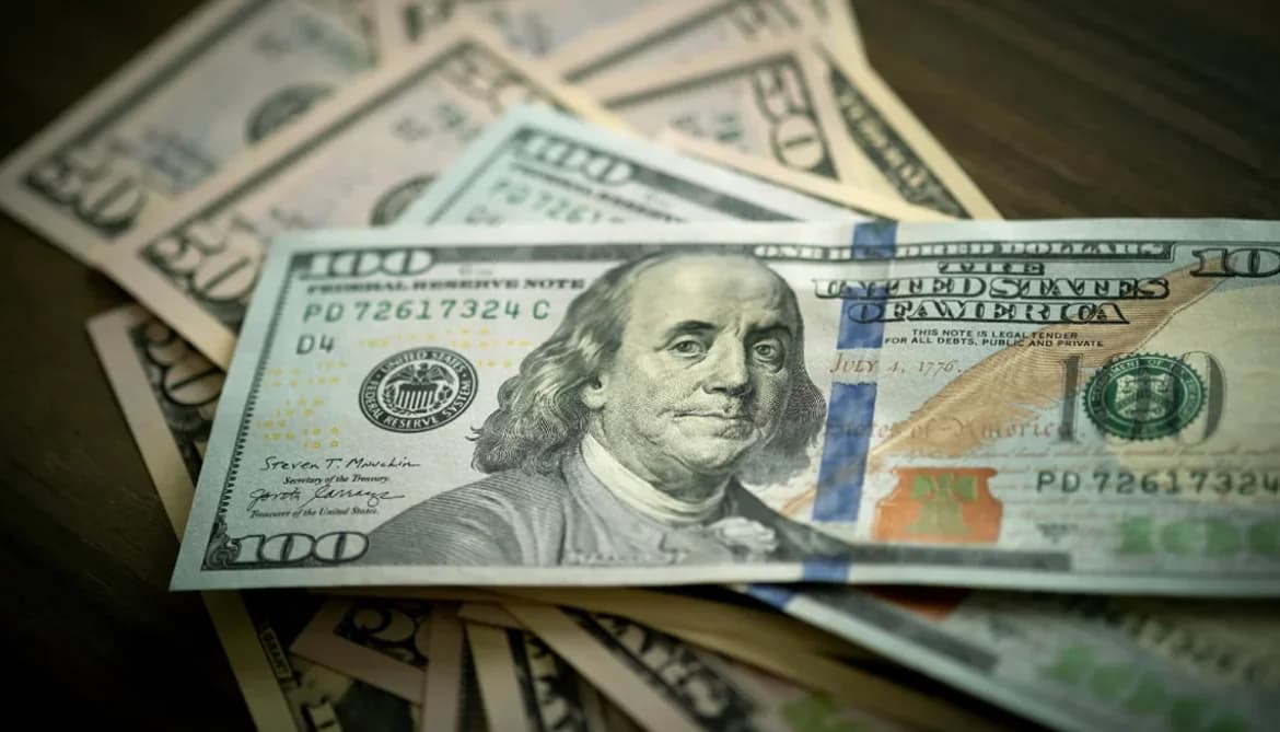 پیش بینی قیمت دلار امروز چهارشنبه ۱۳ خرداد ۱۴۰۵