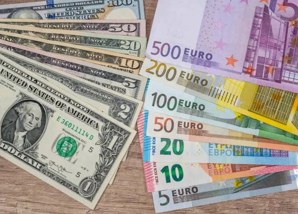 قیمت دلار، یورو، درهم و دینار عراق امروز یکشنبه 11 مرداد 1405/ دلار با یک خبر عقب رفت