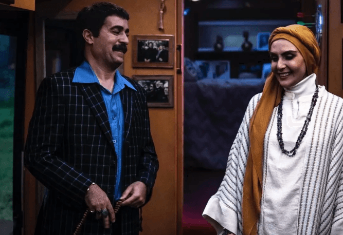 عکس| سفر در زمان؛ «شری» سریال پایتخت 7 با تیپ و چهره عربی؛ سال 1402