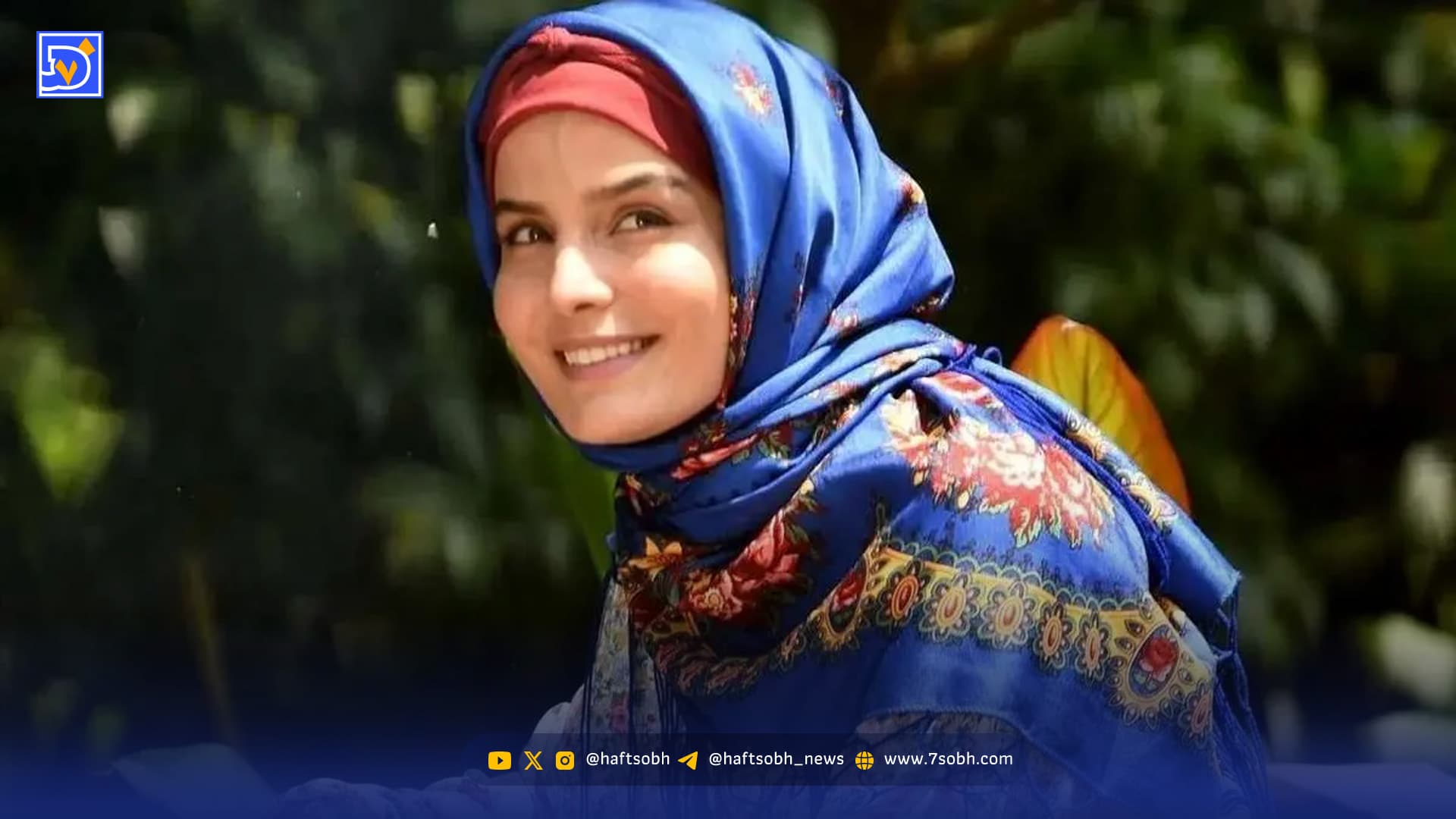 غزاله اکرمی بازیگر نقش سوجان در حال تنیس بازی کردن