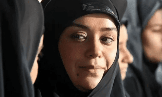 الهام چرخنده در 37 سالگی و در کنار پسرش ارسطو