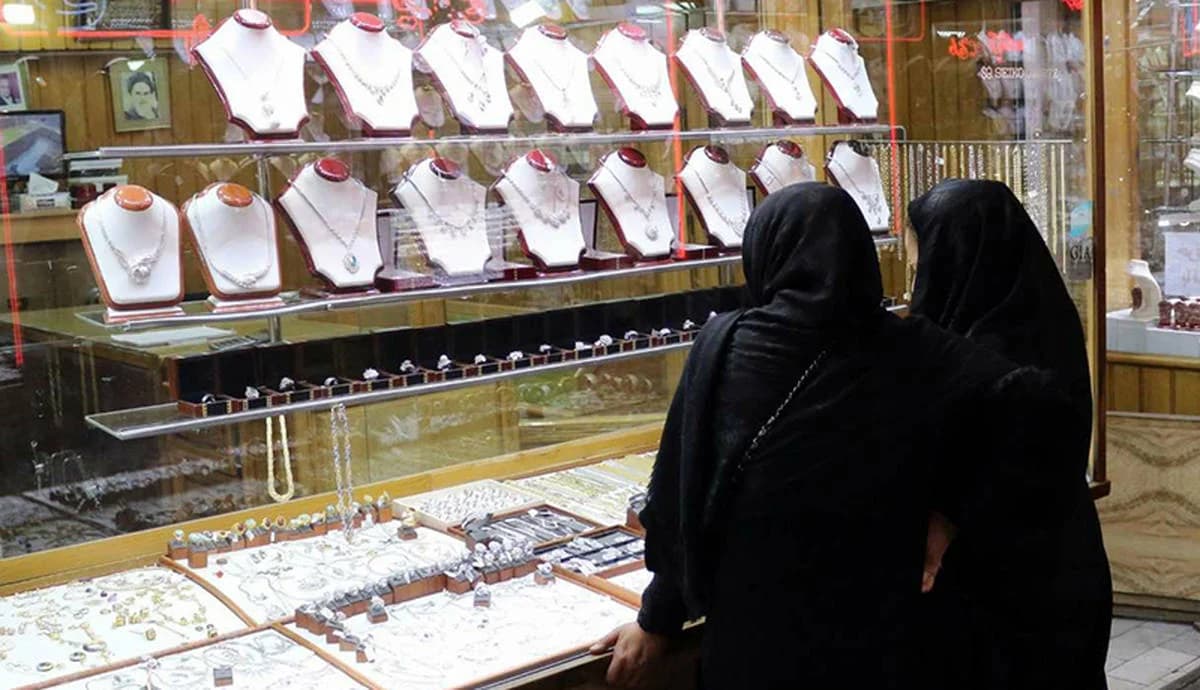 آخرین قیمت طلا و دلار امروز دوشنبه 24 فروردین۱۴۰۴