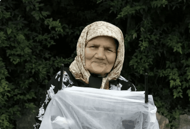 عکس| سفر در زمان؛ «عسل خاله و ارسطو» در پشت صحنه سریال پایتخت 6؛ سال 99