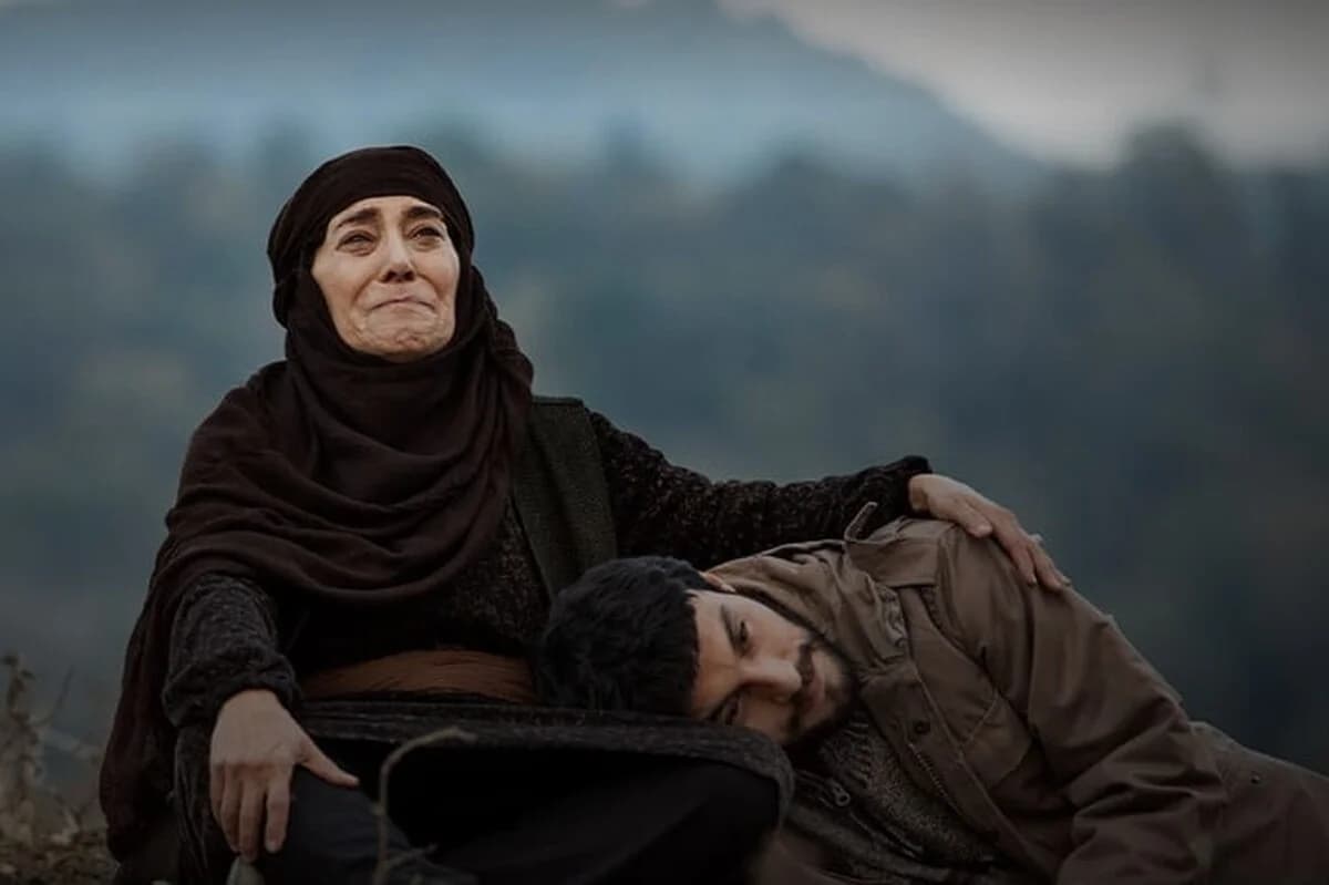 بازیگران سریال مادران + بیوگرافی و نقش ها