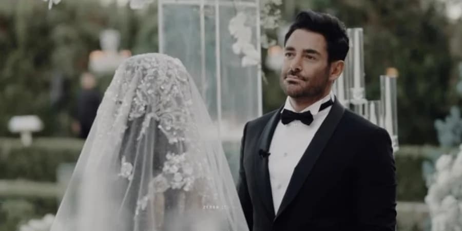 بیوگرافی محمدرضا گلزار و آیسان آقاخانی