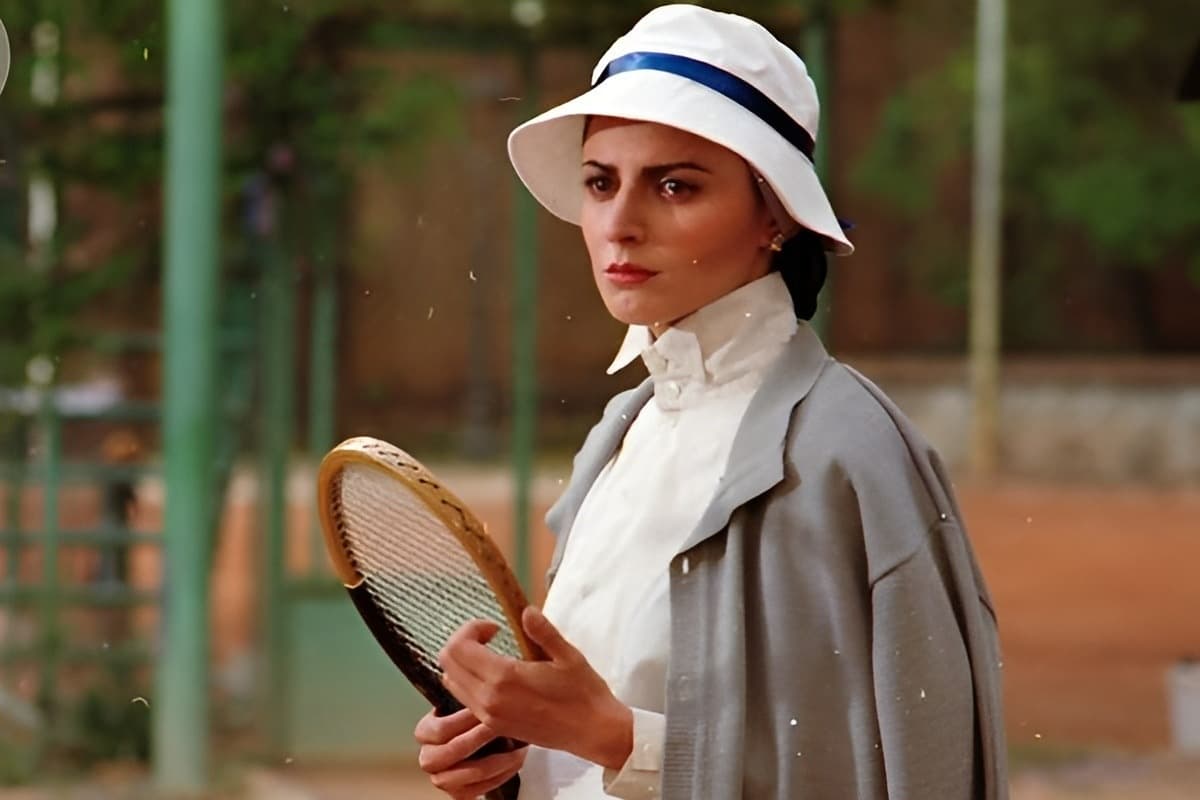 ساعت پخش و تکرار کیف انگلیسی + داستان سریال