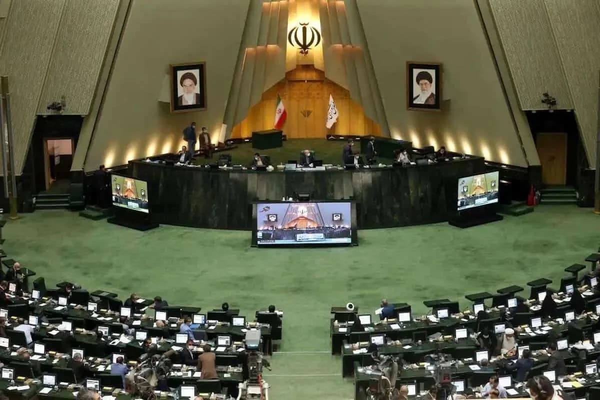 نیکزاد و حاجی‌بابایی نواب رئیس مجلس شدند