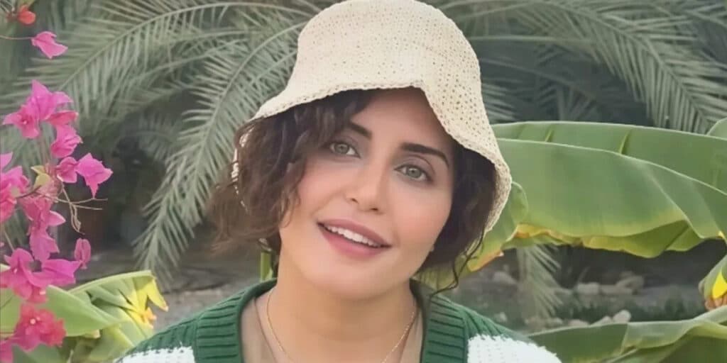 عکس| الناز شاکردوست با لباس راحتی صورتی در جنوب