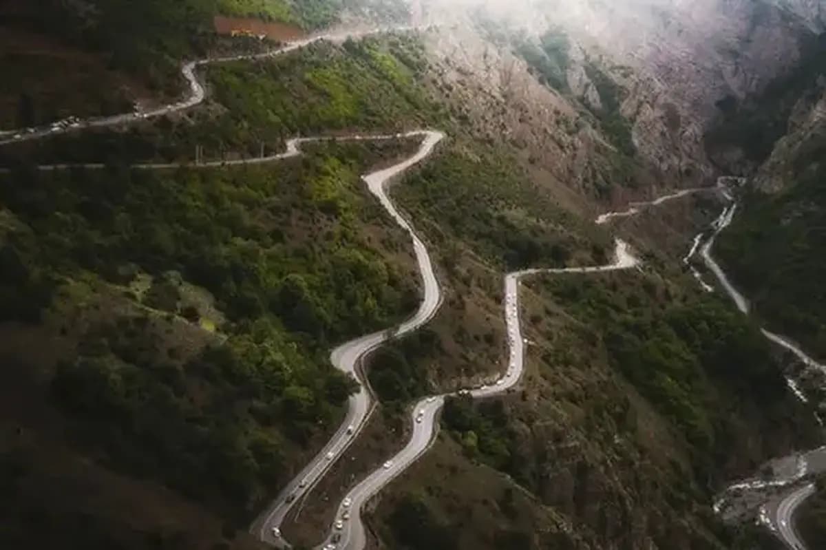 جاده چالوس بسته شد/ ترافیک سنگین در تمام محور‌های شمالی