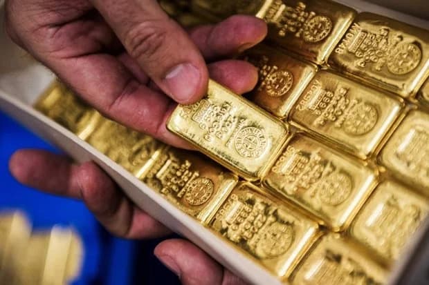 آخرین قیمت طلا و دلار امروز یکشنبه 17 خرداد 1405 / طلا با نقض آتش بس، داغ شد