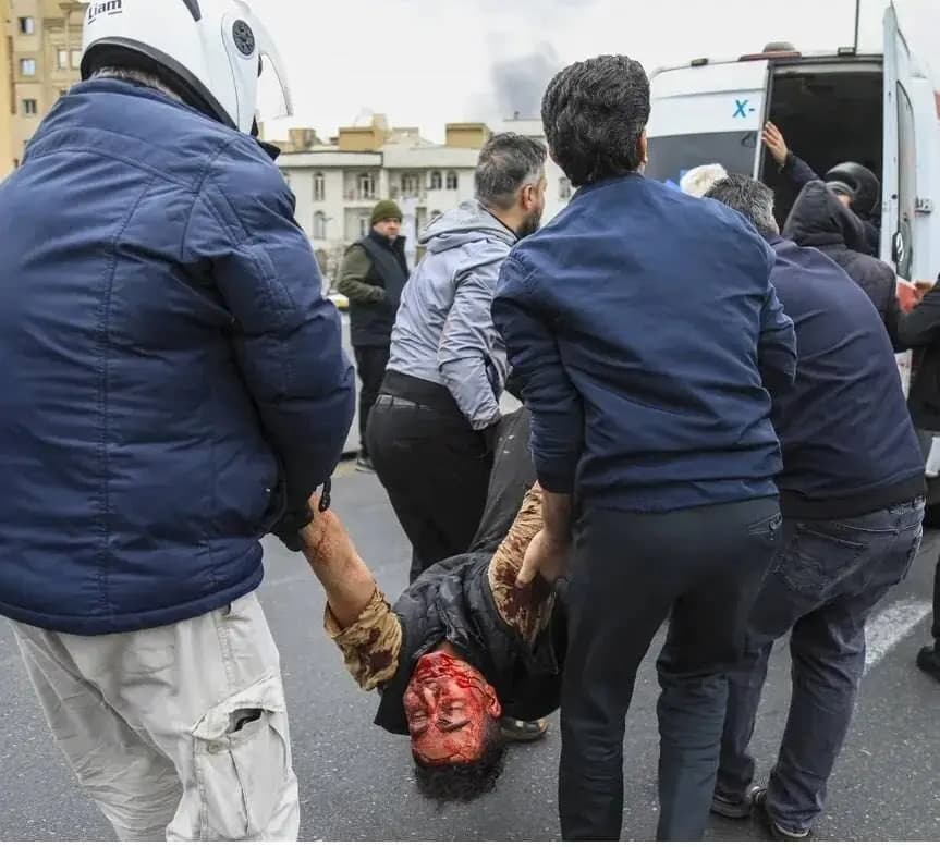 تصاویر آخرالزمانی از حمله موشکی دیروز به اتوبان شهید باقری + عکس