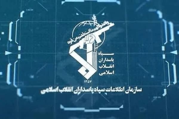 توییت اطلاعات سپاه به زبان عبری: حمله به مناطق مسکونی مجوز مشروع برای حمله‌ متقابل به پناهگاه‌های رژیم را ایجاد می‌کند