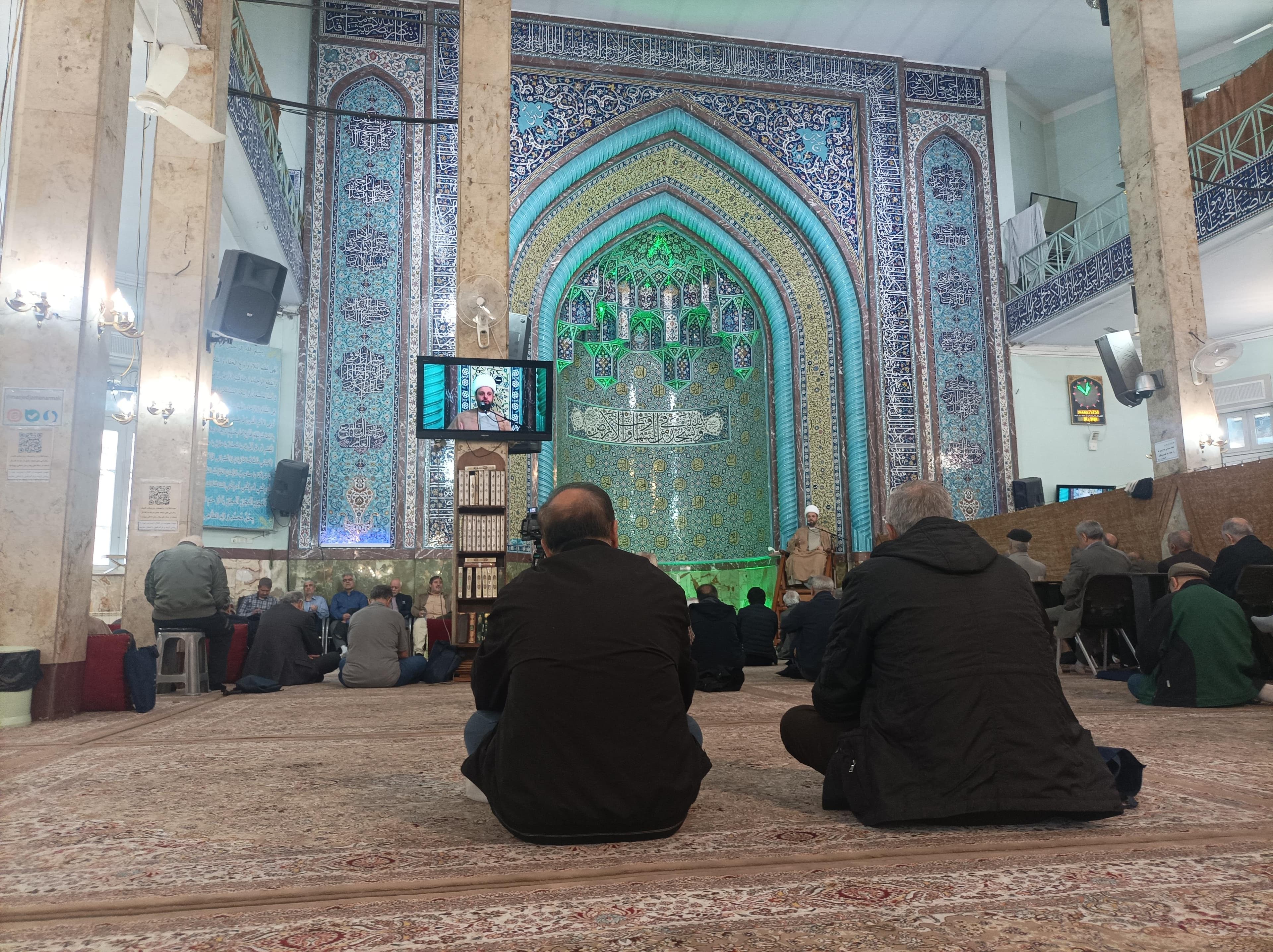 استفاده از ظرفیت مساجد برای توسعه فعالیت‌های فرهنگی مذهبی