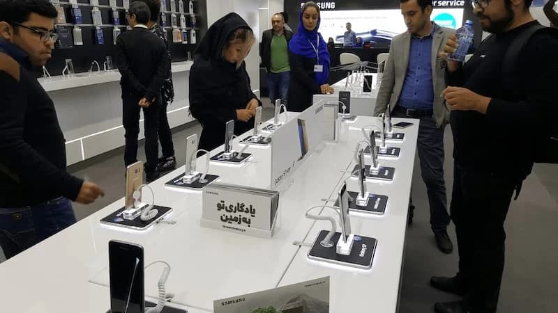قیمت گوشی سامسونگ، شیائومی و آیفون امروز / ارزان ترین گوشی آیفون چند؟