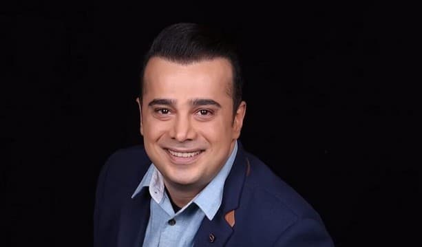 حضور سپند امیرسلیمانی تازه پدر سینما در رستوران نیلوفر خوش‌خلق، همسر امین حیایی +عکس