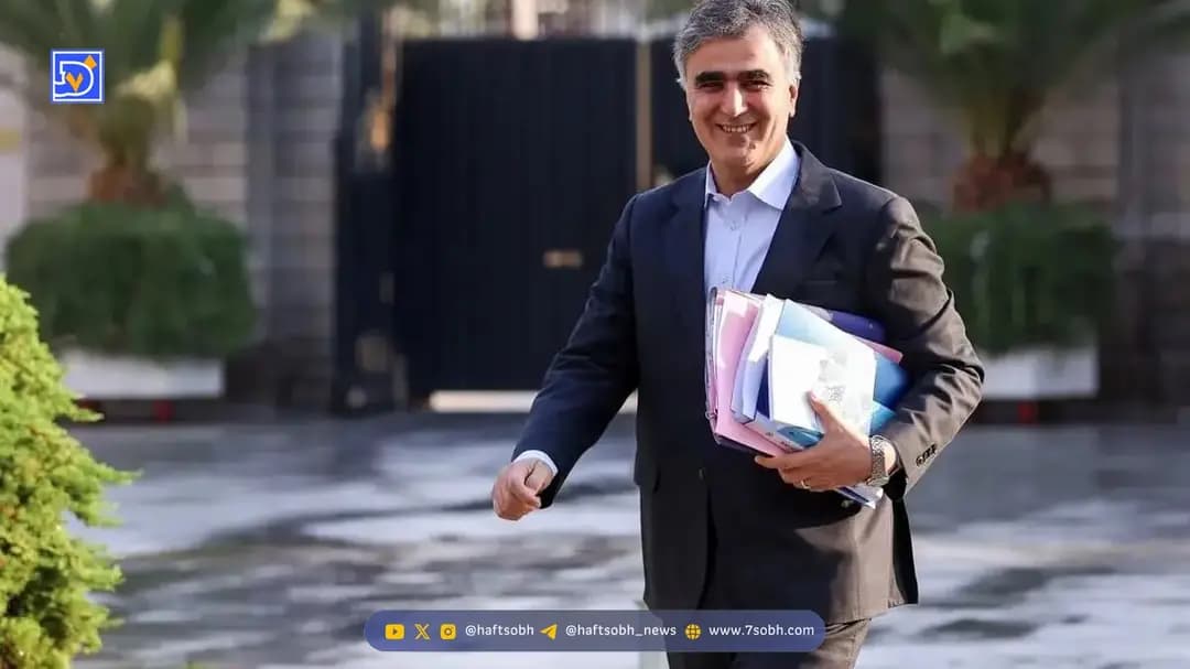 ابقای فرزین به عنوان رییس بانک مرکزی تکذیب شد