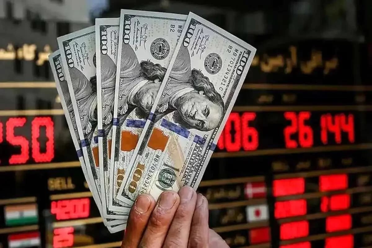 پیش بینی قیمت دلار امروز سه شنبه 19 خرداد 1405 / دلار به کریدور 180 هزار می‌رسد