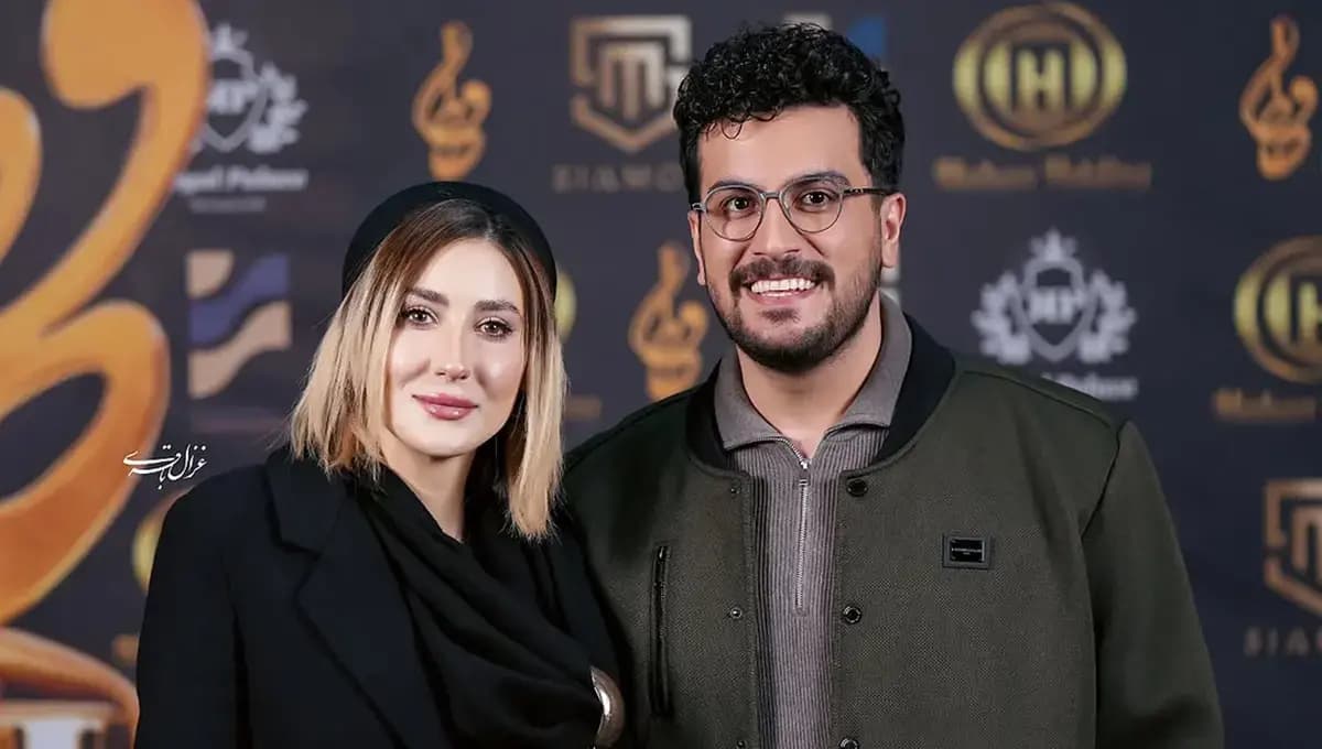 از استندآپ تا فرش قرمز؛ امیرحسین قیاسی با همسرش در قاب جشن حافظ