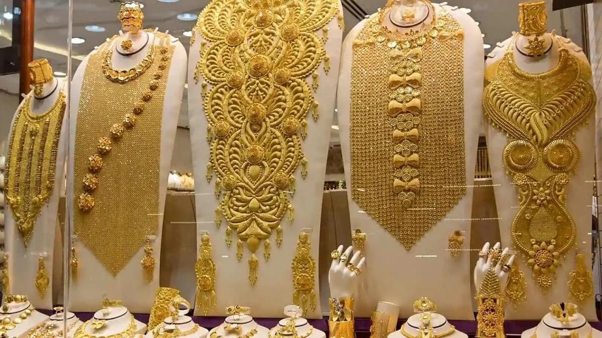 آخرین قیمت طلا و سکه امروز/ طلا ارزان شد