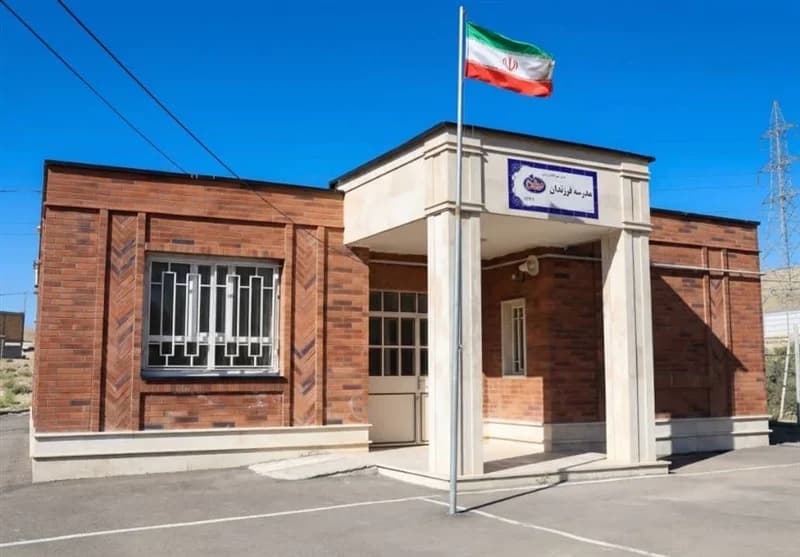تجهیز مدارس مناطق محروم به فناوری‌های روز