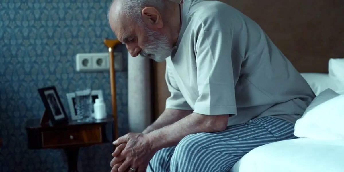 چطور اضطراب افراد مسن را در روزهای جنگ کم کنیم؟