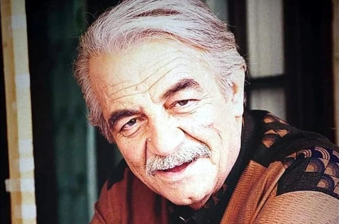 «منوچهر نوذری» در کنار «فروزان» در مراسم اهدای جوایز سینمایی | دهۀ 50