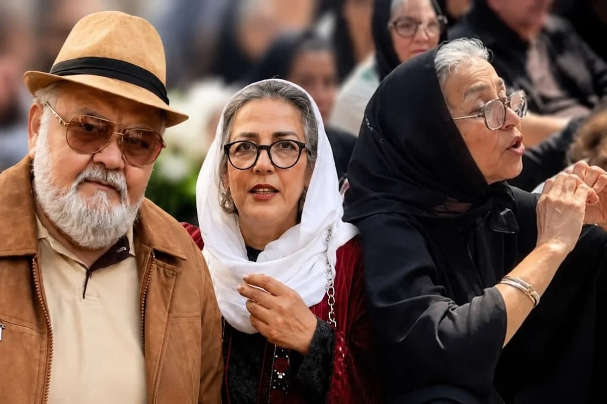 عکس | عینک های لوکس و گران ستاره های سینمای ایران در مراسم ختم اکبر عبدی