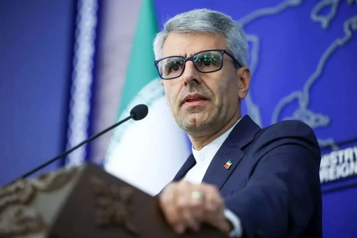 بقایی: با هیچ‌کدام از کشورهای منطقه دشمن نیستیم