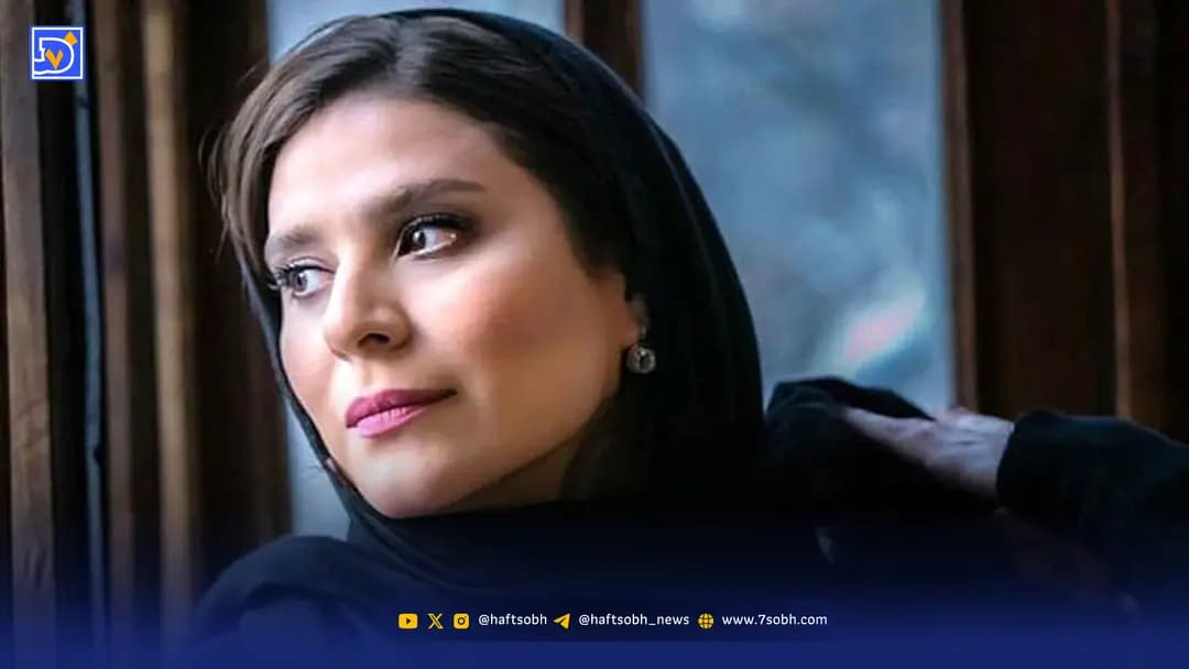 استایل شیک سحر دولتشاهی در روسیه / دلبری خانم بازیگر و دختر بلوند روسی در خیابان‌های مسکو